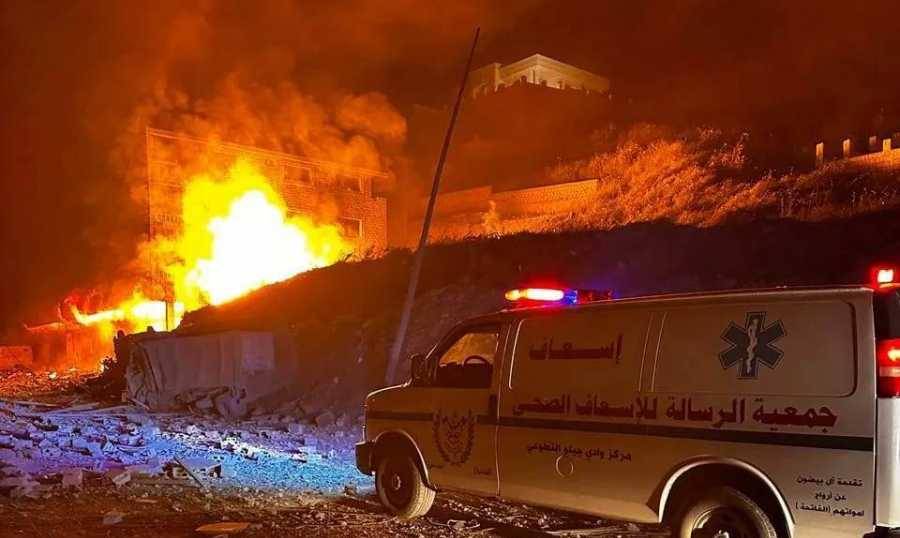 غارات وقصف جنوباً
