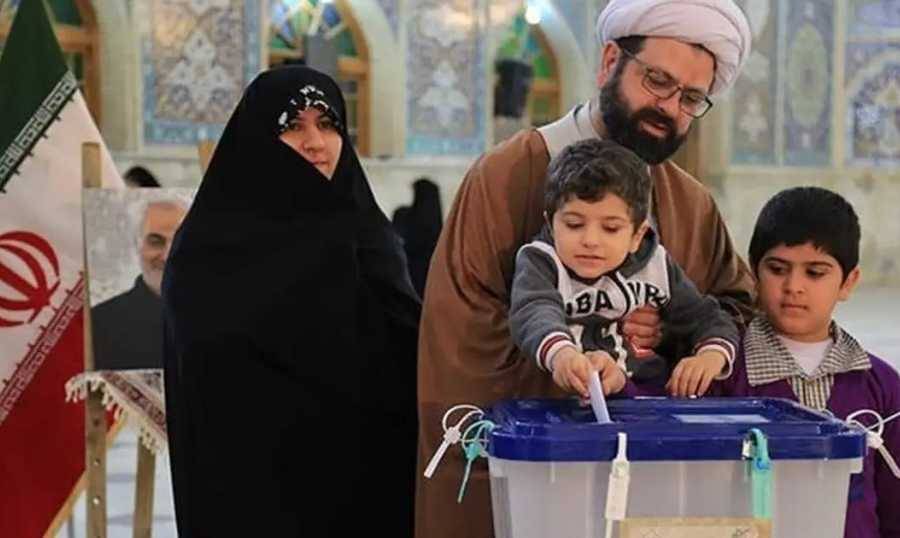 للمرة الثانية بتاريخ إيران.. جولة إعادة للانتخابات الرئاسية