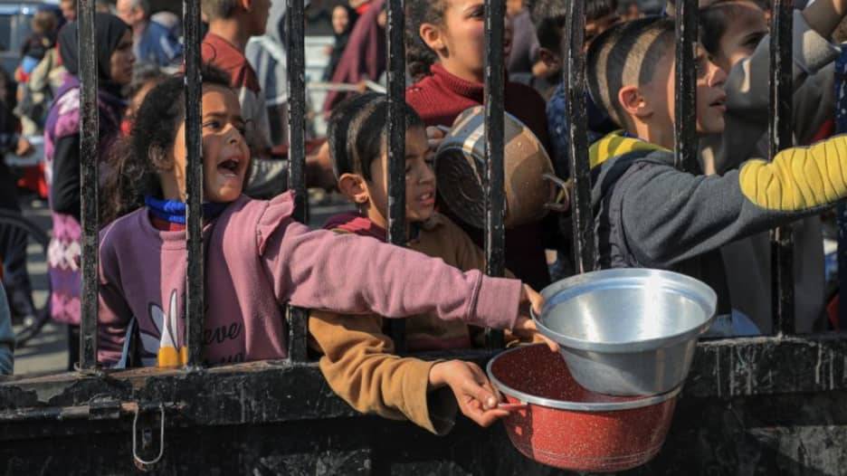 إسرائيل تندد بتقرير مدعوم أممياً يحذر من مجاعة في غزة