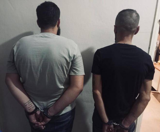 نَقَلَ أحد المطلوبين من بيروت إلى البقاع... كمين مُحكم يوقع به وبشريكه