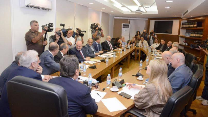 كنعان بعد لجنة المال: دواء الأمراض المزمنة والسرطانية سيتأمن مع إتمام المناقصة