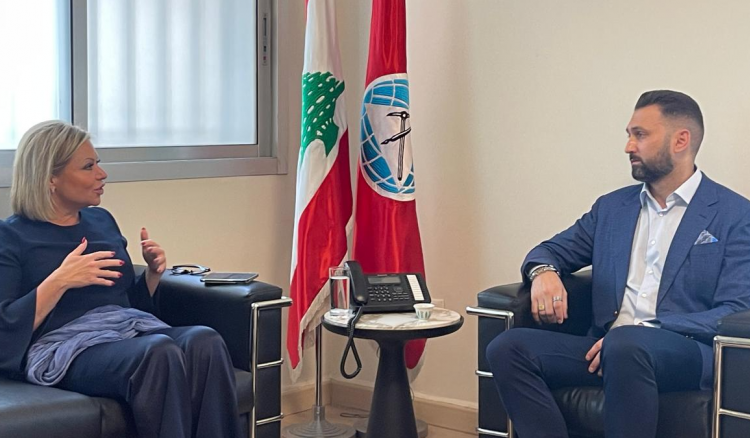 تيمور جنبلاط يعرض مع السفير الصيني ومنسقة الامم المتحدة الاوضاع