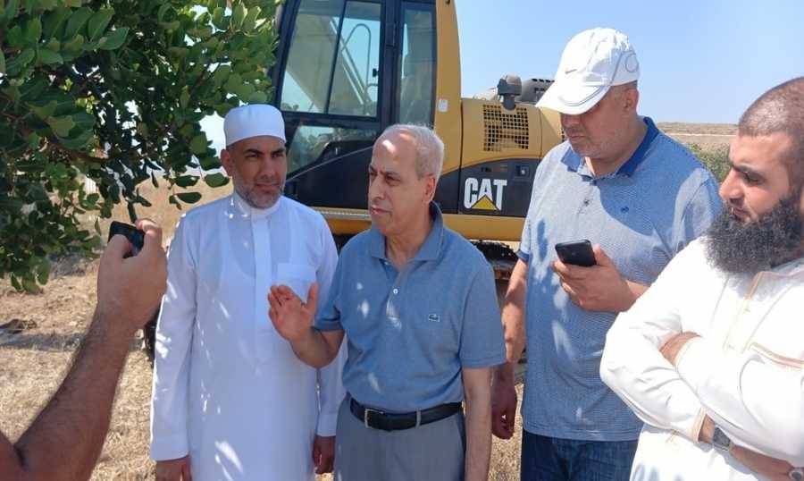 اللواء خير يتفقد حريق مطمر سرار ويعلن عن خطوات لحل جذري للمشكلة البيئية