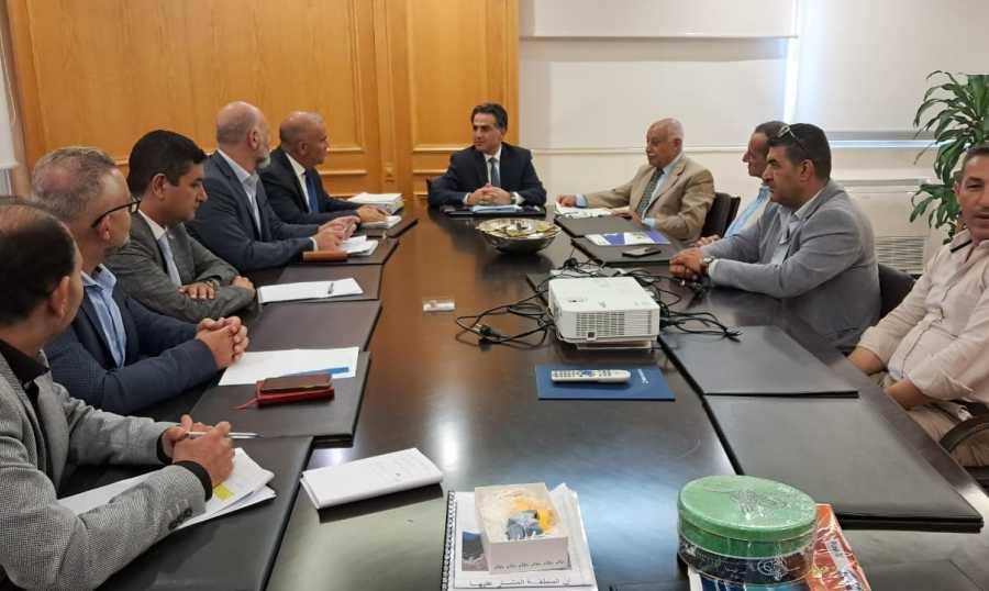 ملف النزوح السوري وإجراءات الشحن الخارجي على طاولة البحث
