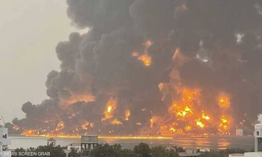 غارات على الحديدة استهدفت منشآت لتكرير النفط