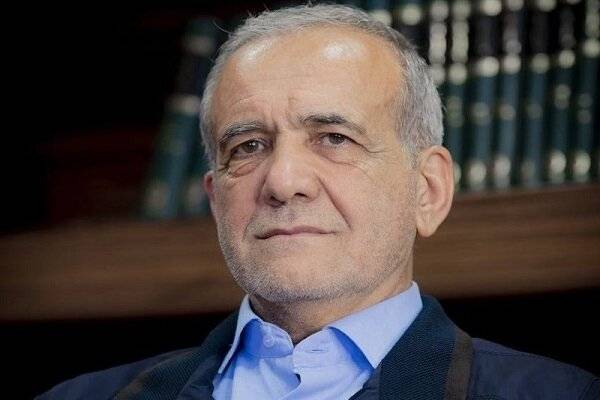 الرئيس الايراني ابلغ ماكرون في اتصال  ان 