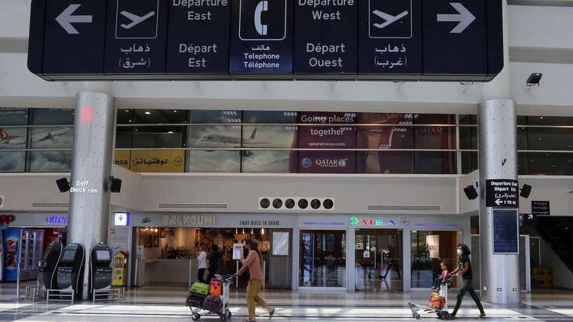 تموز..  أعداد الوافدين فاقت أعداد المغادرين في مطار رفيق الحريري