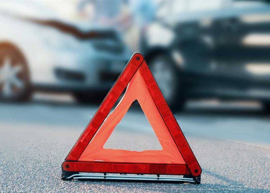 وفاة شاب بعد اصطدام دراجته بسيارة