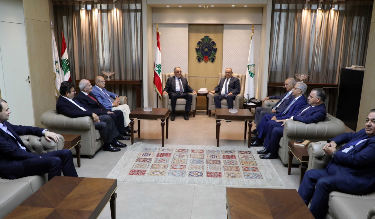 نشاط البيسري