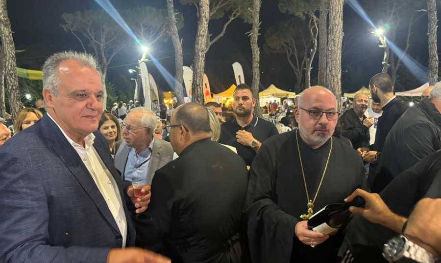 بوشكيان: أملنا أن يبقى اللبنانيون مجموعين بالفرح والسلام