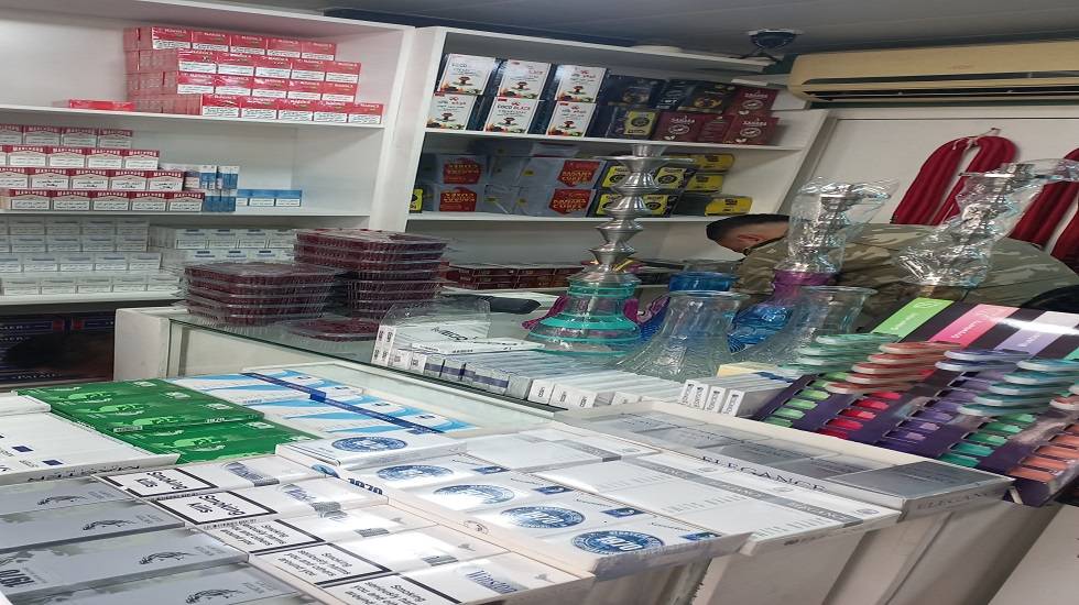 ضبط منتجات تبغية مهربة ومزورة