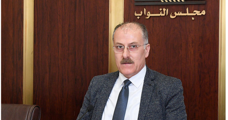 عبدالله يقترح التمديد سنتين لمن يرغب في الأجهزة كافة