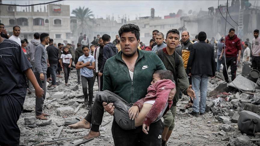 17 قتيلا وعدد من المصابين في قصف إسرائيلي على قطاع غزة فجرا