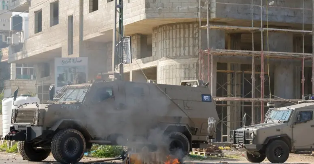 اسرائيل تعلن استهداف مسلحين فلسطينيين في جنين والأغوار
