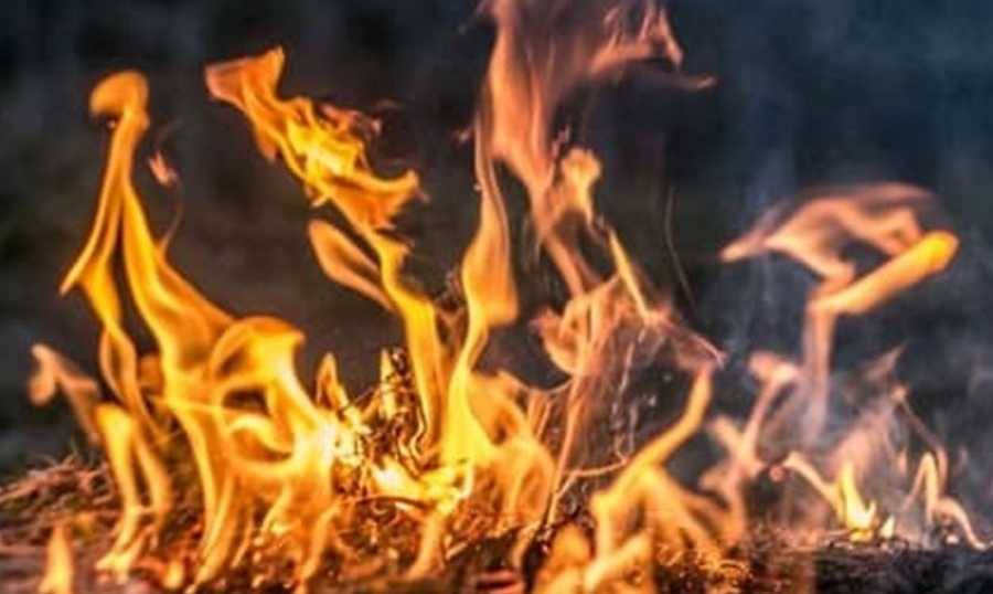حريق في اهدن