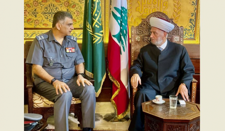 دريان يستقبل عثمان منوهاً بجهوده في معالجة القضايا الامنية