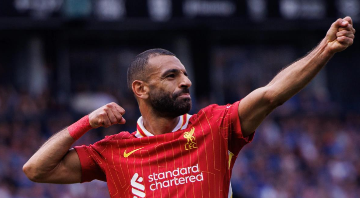 ضمن قائمة الأعلى أجرًا.. لاعب غير متوقع يتصدر وصلاح ضمن العشرة الأوائل