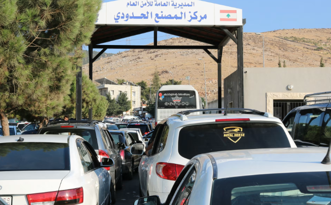 الأونروا: أكثر من 50 ألف لبناني وسوري بلبنان عبروا لسوريا