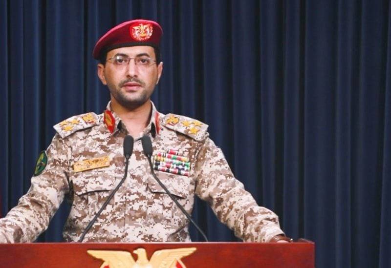 الحوثيون: استهدفنا مطار 