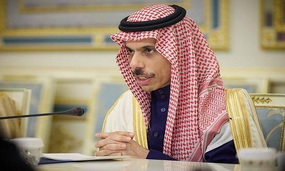 وزير الخارجية السعودي: استمرار العدوان والانتهاكات يزيد من التوترات السياسية