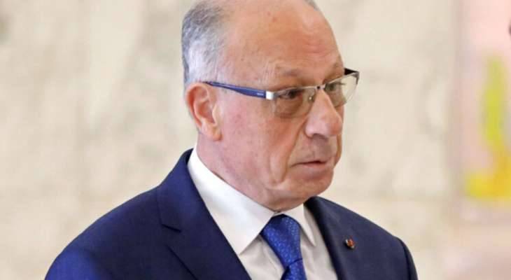 وزير الدفاع: نتمسك بالقوات الدولية في الجنوب لتتعاون مع جيشنا بتنفيذ القرار 1701