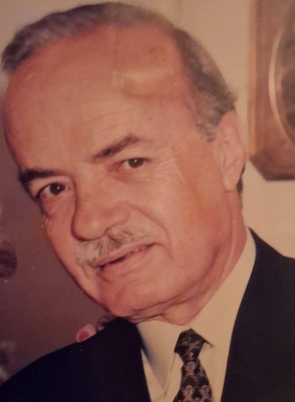 الكحالة تودّع عميد مخاتيرها