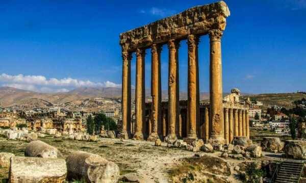 انذار إلى سكان بعلبك وعين بورضاي ودورس