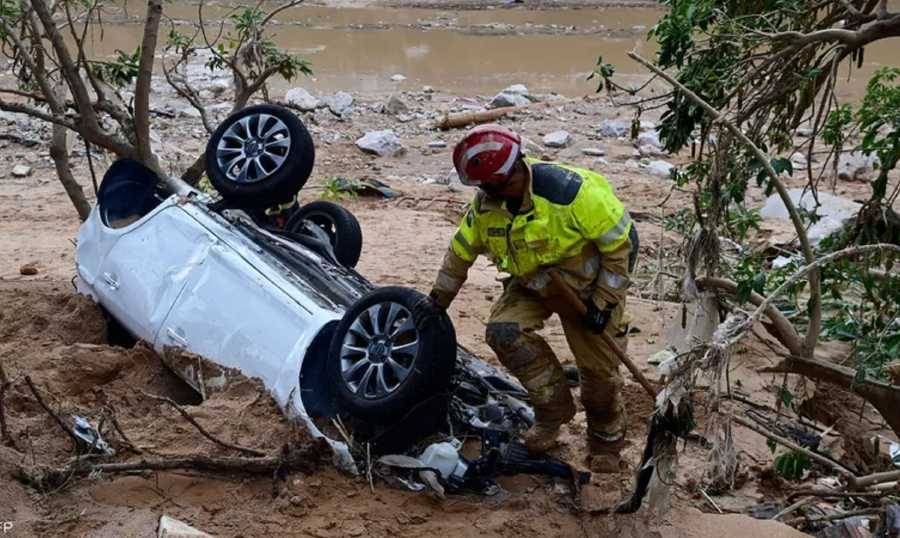ارتفاع حصيلة قتلى العواصف بإسبانيا.. واستمرار فقدان الكثيرين