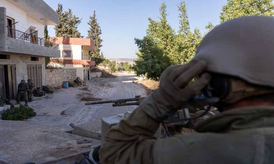 الجيش الإسرائيلي يزعم القضاء على 3 قادة  من 