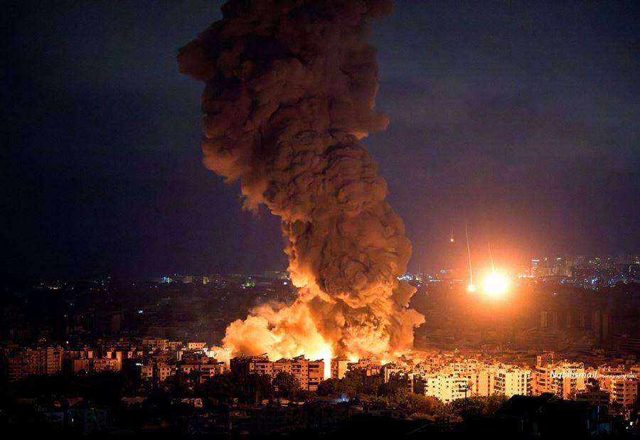 بيروت  محاصرة بالنار