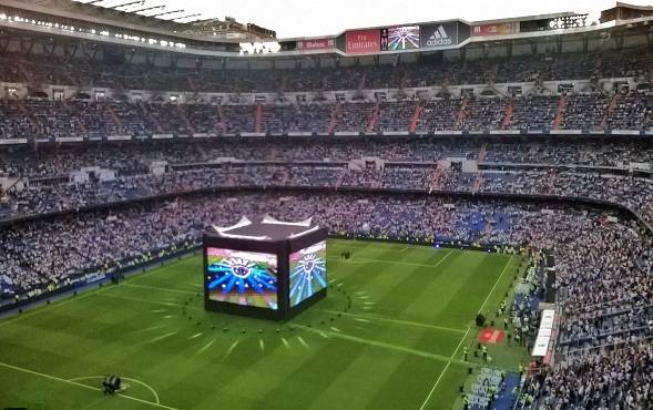برشلونة يتفوق على ريال مدريد في أرباح البث التلفزيوني