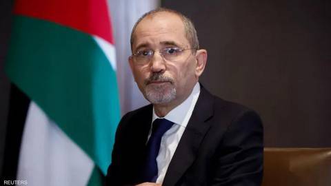 وزير الخارجية الأردني يزور سوريا اليوم للقاء قائد الإدارة الجديدة في دمشق