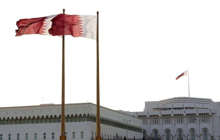 وفد قطري رفيع في دمشق