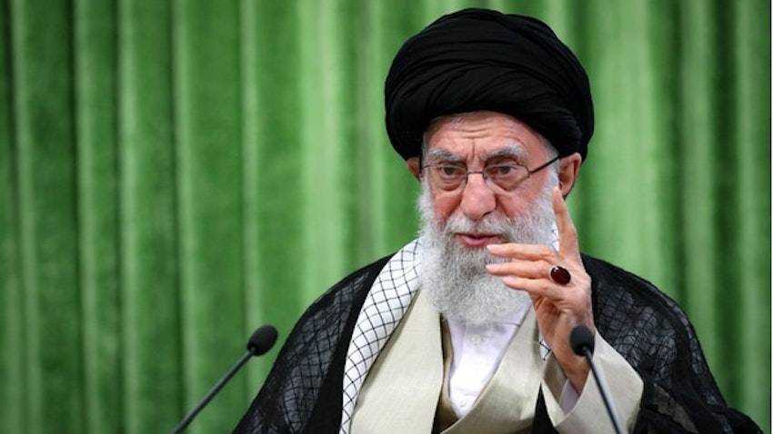 خامنئي: أميركا واسرائيل يتوهمان بتحقيق انتصار في سوريا واذا اردنا التحرك فلن نحتاج الى أي قوات بالوكالة