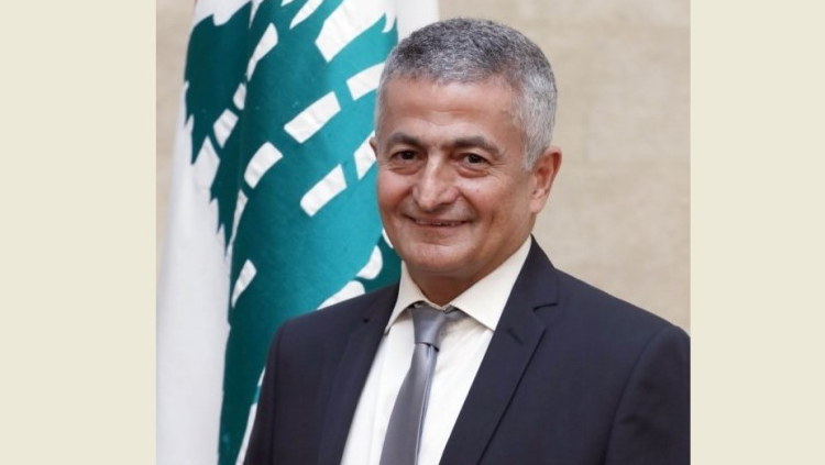 قراران لوزير المالية يتعلقان بتمديد مهل تصاريح وتأدية ضريبة