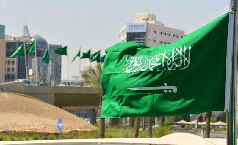 مجلس الوزراء السعودي: المملكة تؤكد وقوفها الى جانب لبنان وسوريا
