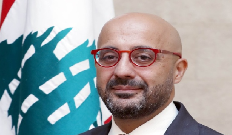 وزير البيئة: شكرا لكل مَن عمل مع لجنة الطوارئ الحكومية