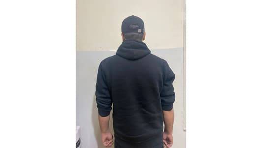 توقيف مطلوب... هذا ما ضبط بحوزته