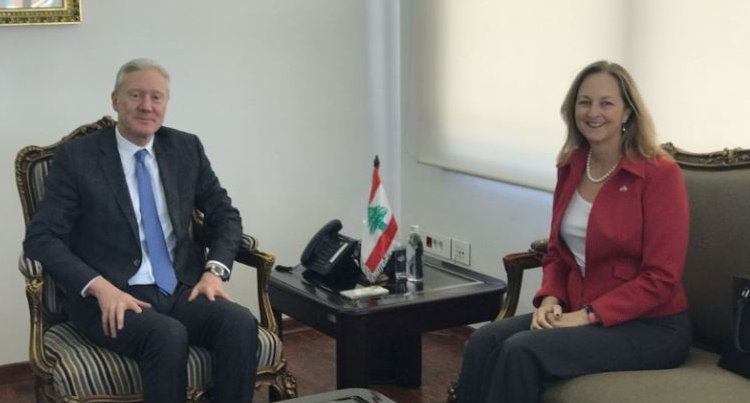 رجي يتبلغ من جونسون استمرار المساعدات الاميركية للجيش