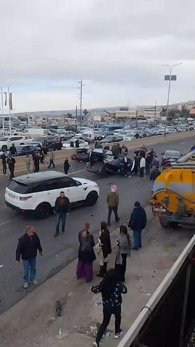 حادث سير على أوتوستراد بوار - كسروان