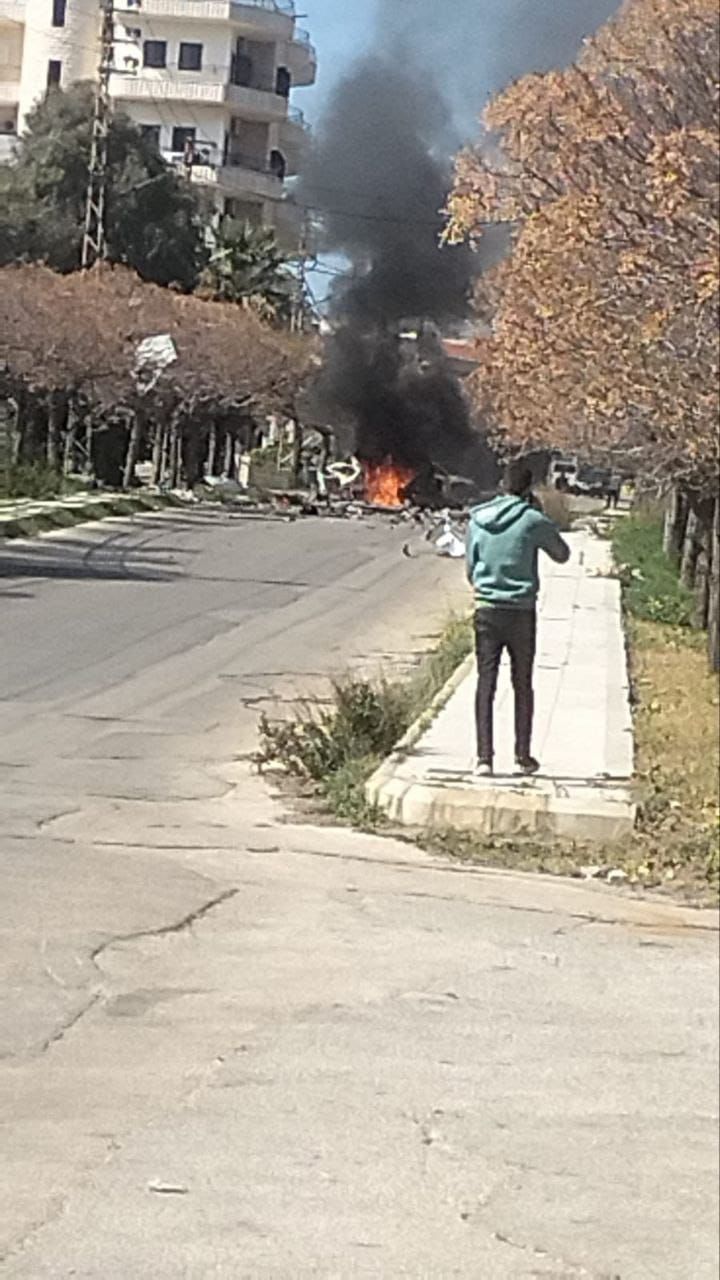 مسيرة تستهدف سيارة جنوباً