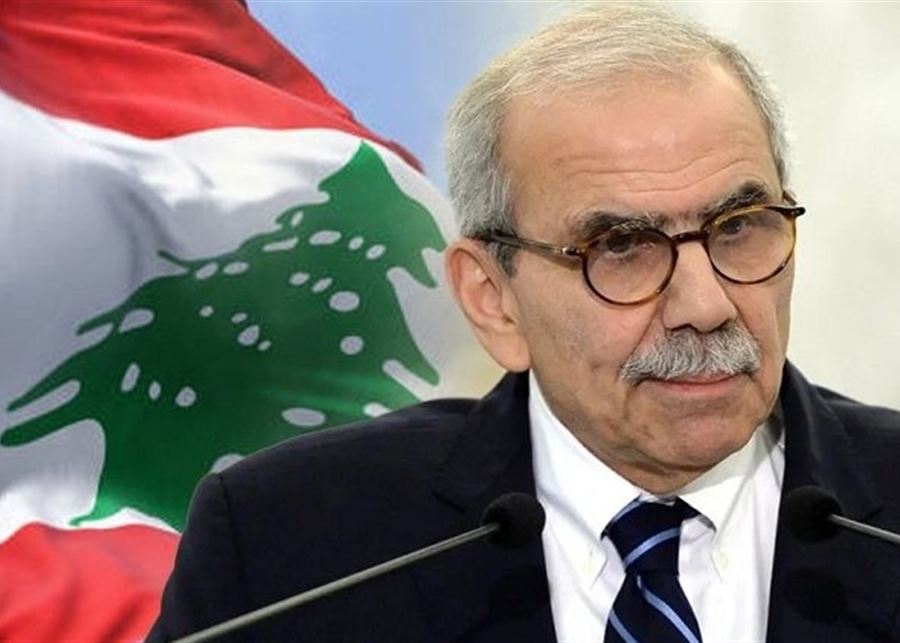 نواف سلام زار ضريح كمال جنبلاط في المختارة