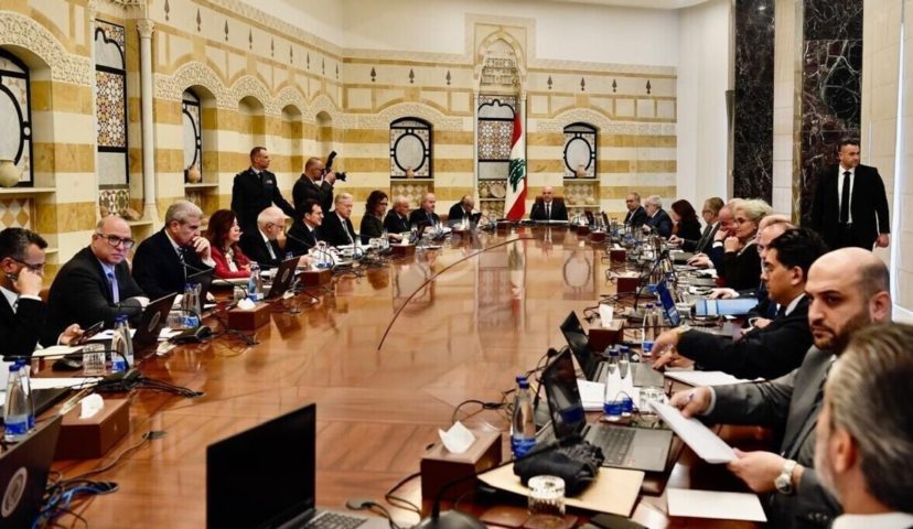 المرشح لحاكمية المركزي كريم سعيد ينضم الى جلسة لمجلس الوزراء في بعبدا