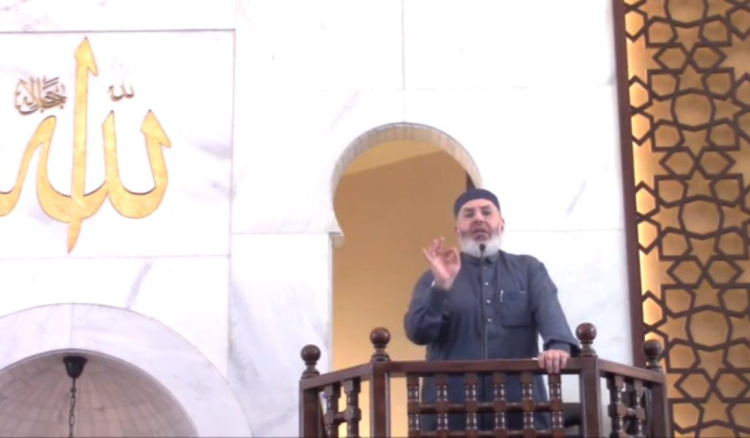 أمين الفتوى في طرابلس: نحن الآن بحاجة اشد لأن نكون صفاً واحداً