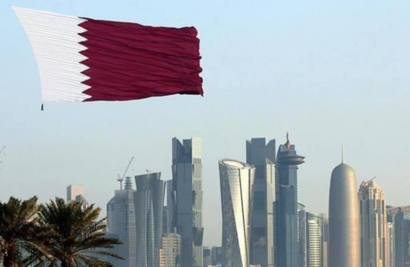 الدوحة: سنبحث مع واشنطن رفع العقوبات عن سوريا وتمويل الغاز