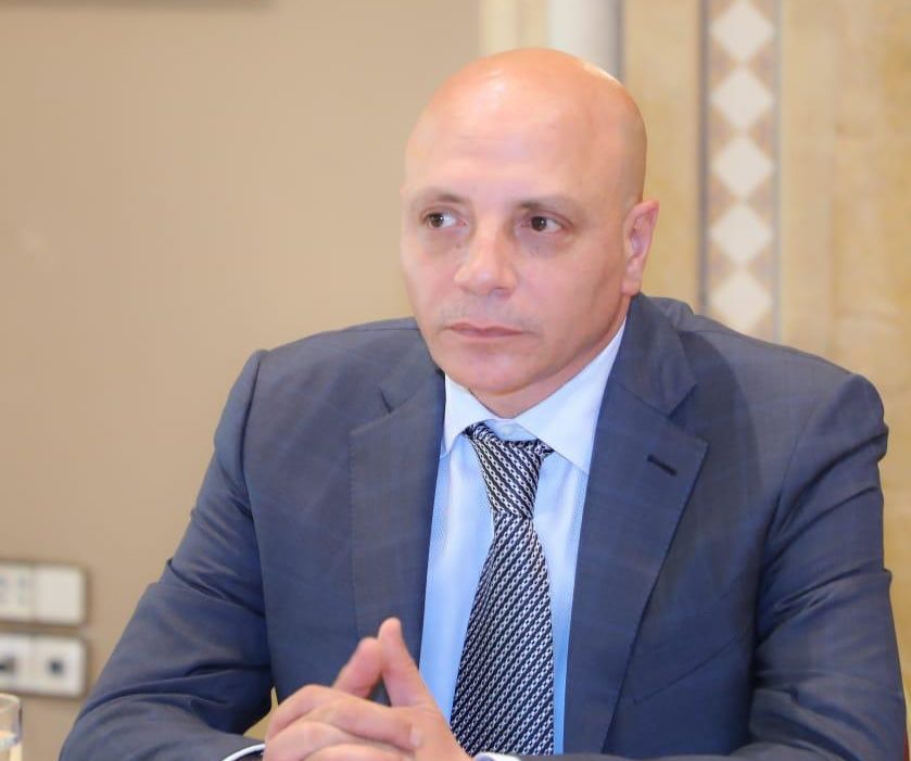 أحمد هاشمية: أعلن عدم المشاركة في الانتخابات البلدية انسجاماً مع موقف الرئيس الحريري