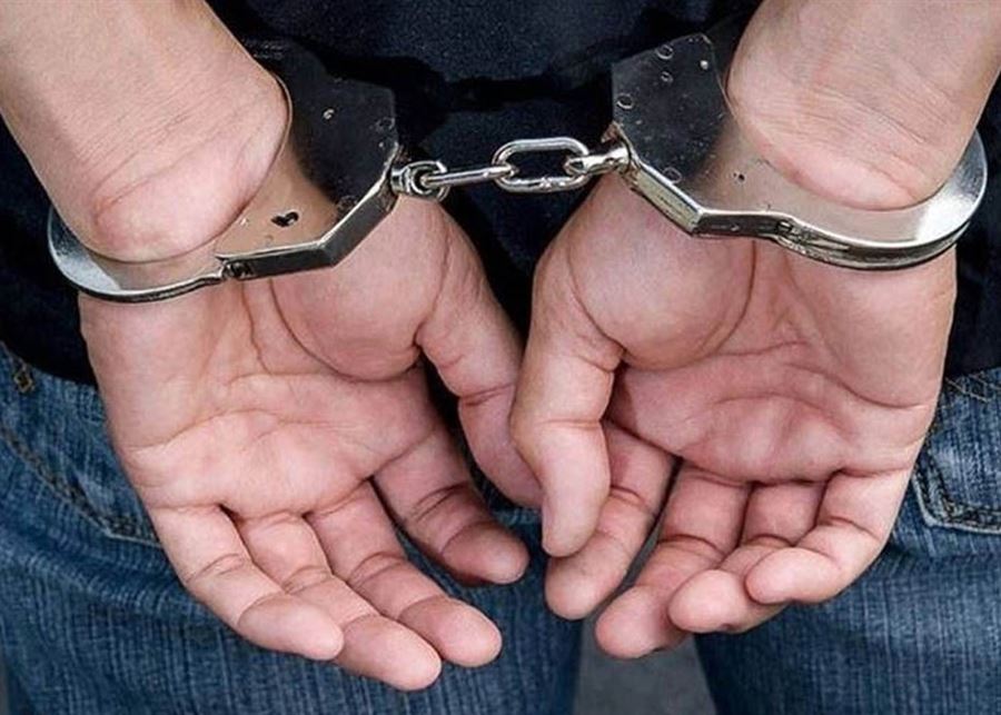 توقيف سوريين يروجان عملة مزورة من فئة الـ100 دولار في حاصبيا