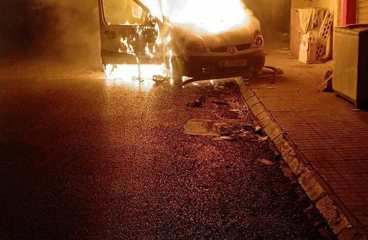 مسيرة إسرائيلية تستهدف سيارة في منطقة الفيلات بصيدا فجر اليوم