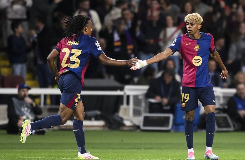 مدرب برشلونة يكشف 