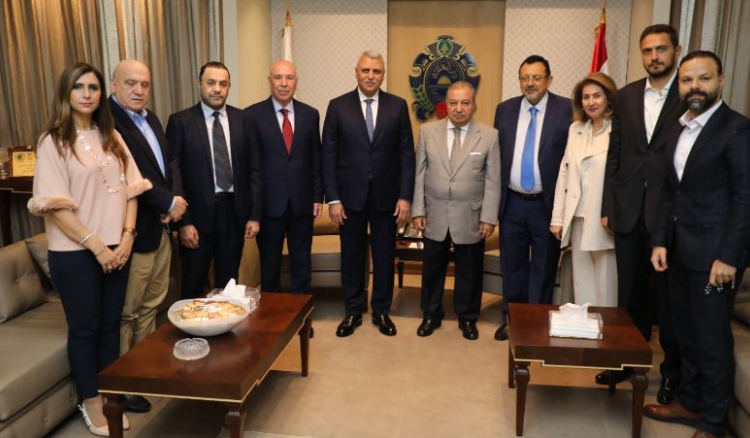 اللواء شقير يستقبل وفداً من نقابة الصحافة